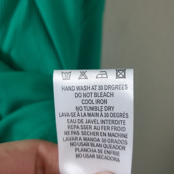 Lucy Paris off shoulder fit and flare dress NWT - Picture 9 of 9